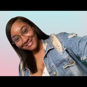 Meet your Posher, Rebecca